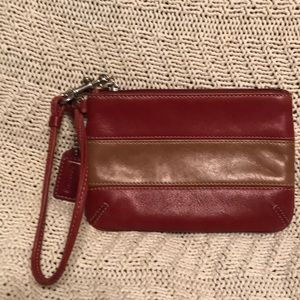 Coach EUC wristlet